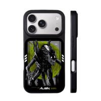 Alien Xenomorph green moon background ALIEN Japanese text Phone Case