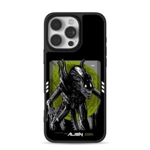 Alien Xenomorph green moon background ALIEN Japanese text Phone Case