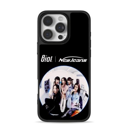 Biol NewJeans 5 girls pic iPhone 16 Pro Max Black Case