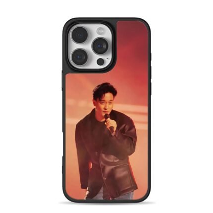 Leslie Cheung singing on stage iPhone 16 Pro Max Black Case
