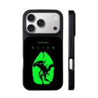 Sigourney Weaver Alien xenomorph iPhone 17 Pro Max Black Case